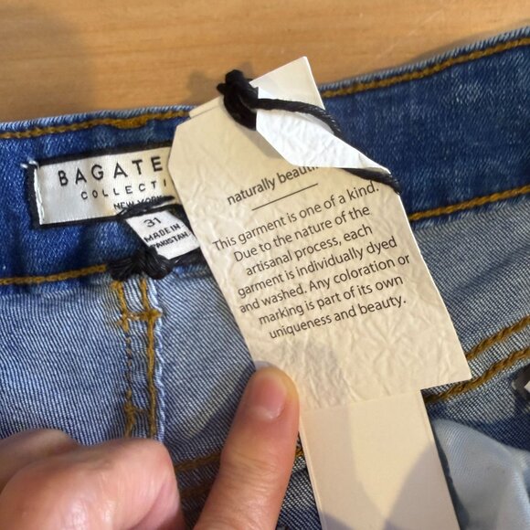 66. Denim on Denim Womens Buttons Shirt Sz LARGE- Bootcut Jean Sz 31 Chambray - Picture 6 of 16